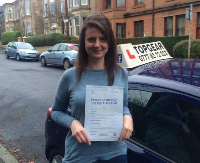 Intensive Driving Tuition in Glasgow Gives Learners a Structured Path to the Licence